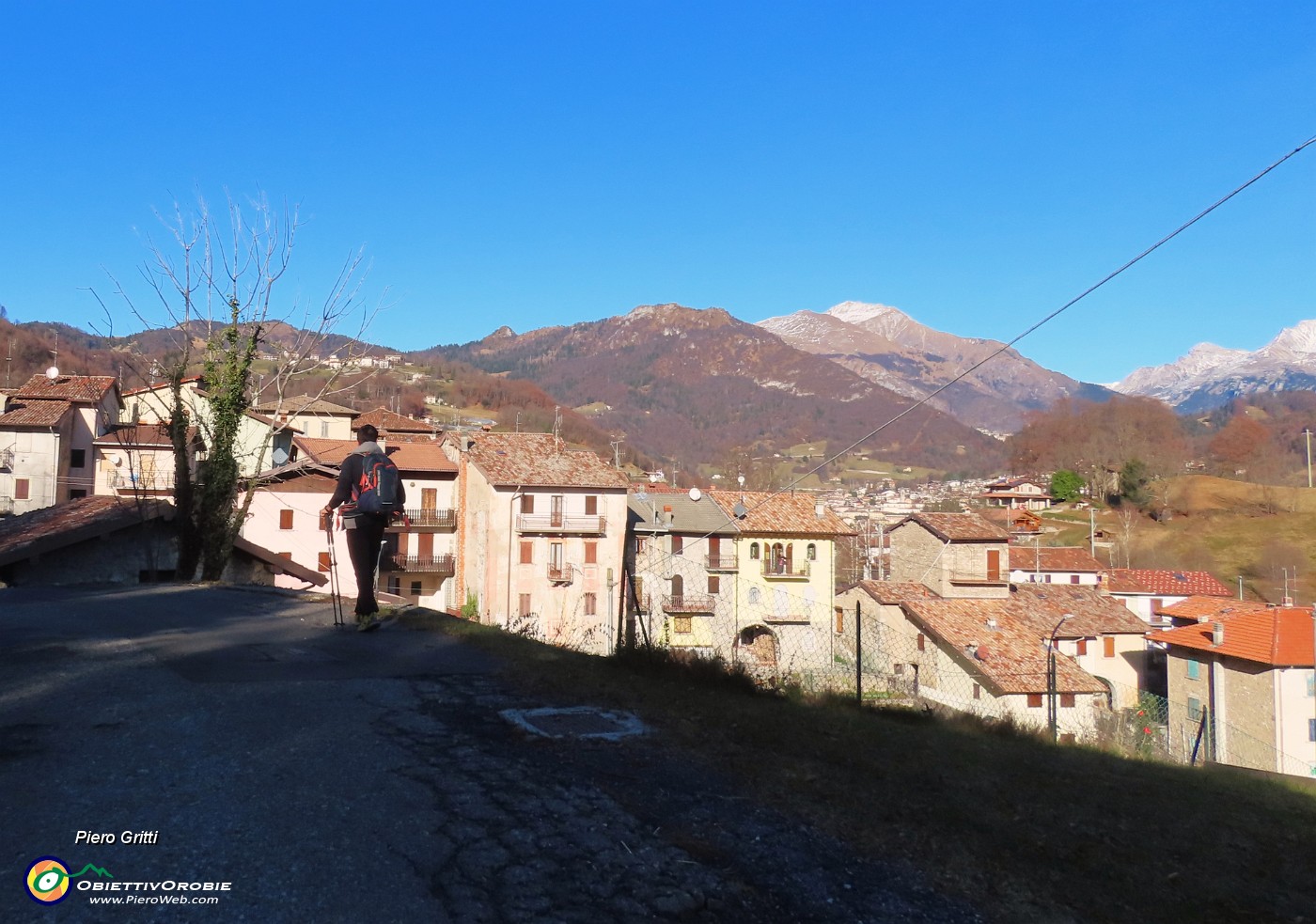 19 Lepreno con vista in Monte Castello, Menna e Arera.JPG